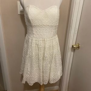 White lace dress